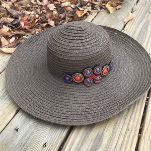 Giovannio New York Floppy Hat NWOT